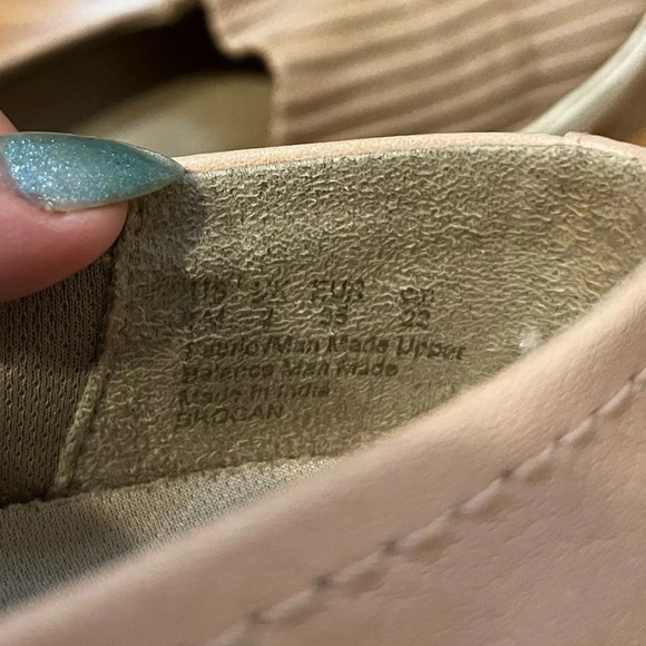 NATURALIZER Brogan Light Pink Casual Slip On Sneaker - Picture 7 of 9